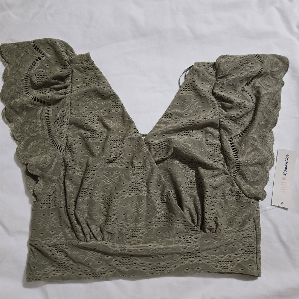 NWT Urban Romantics Crop Top Eyelet Smocked Back Women's XL